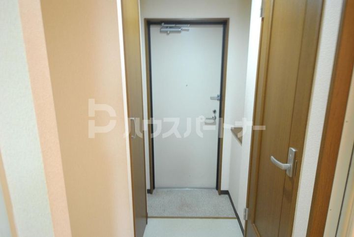 リヴェール葛西の玄関