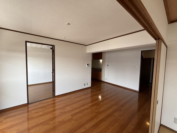 プリメール錦ケ丘の居間