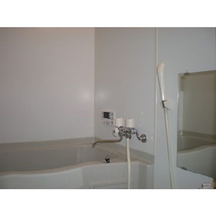 ボアソナードVの風呂