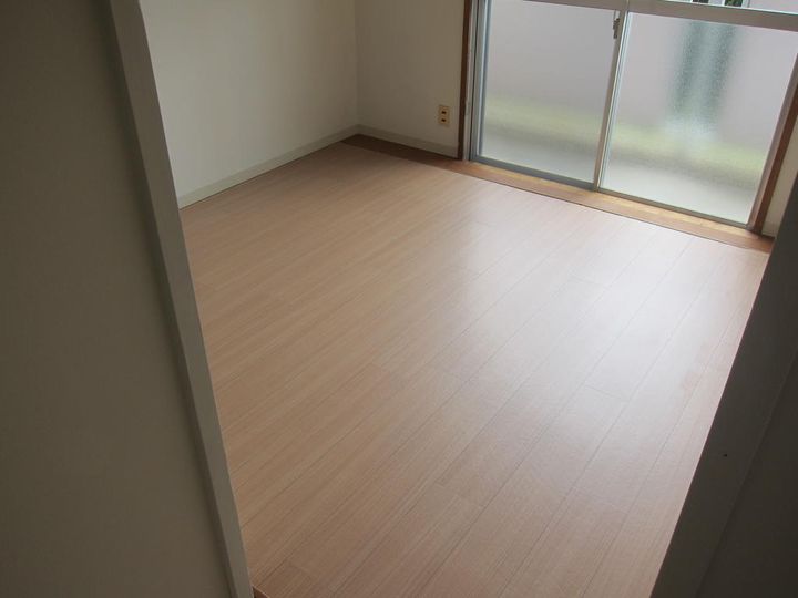 ビレッジハウス松山上野の内装