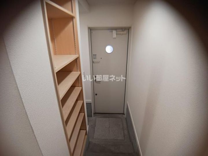 Y.M.Sの玄関