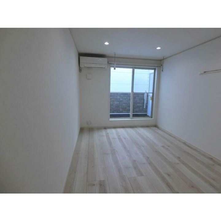 ハーミットクラブハウス上大岡III(仮)の居間