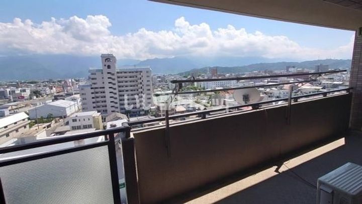 サーパス若水の内装