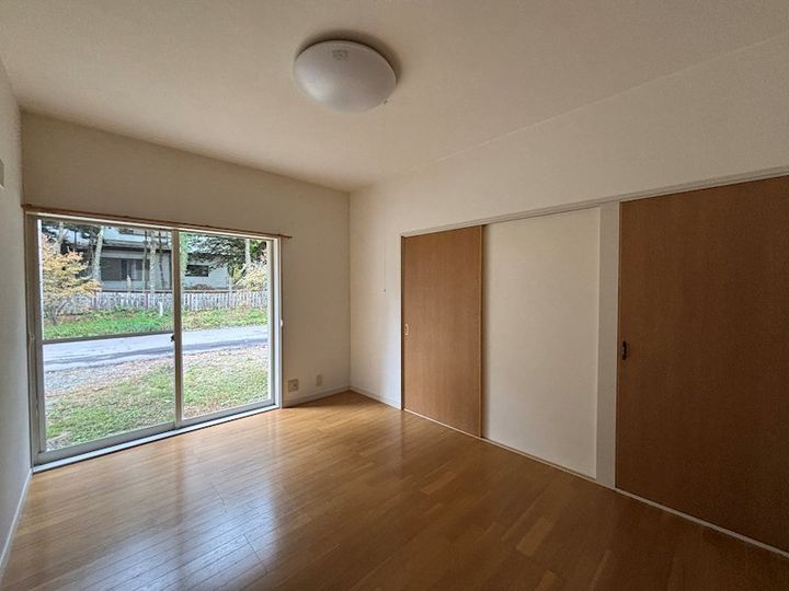 パストーレ北軽井沢の居間