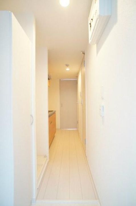 神奈川県川崎市中原区下小田中6(マンション)の賃貸物件の玄関