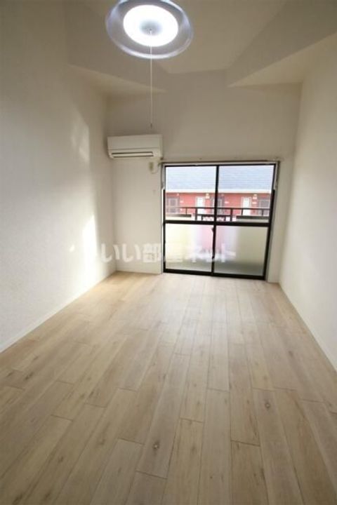 リファレンス企救丘Aの内装