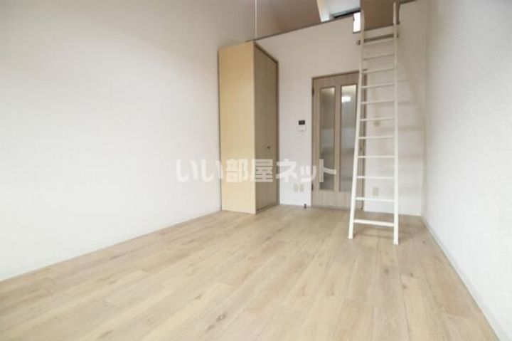 リファレンス企救丘Aの居間