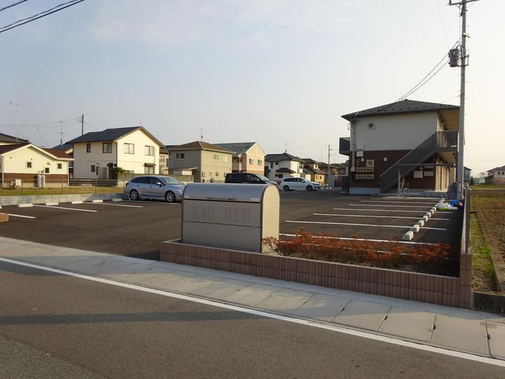 NEコート四倉の外観