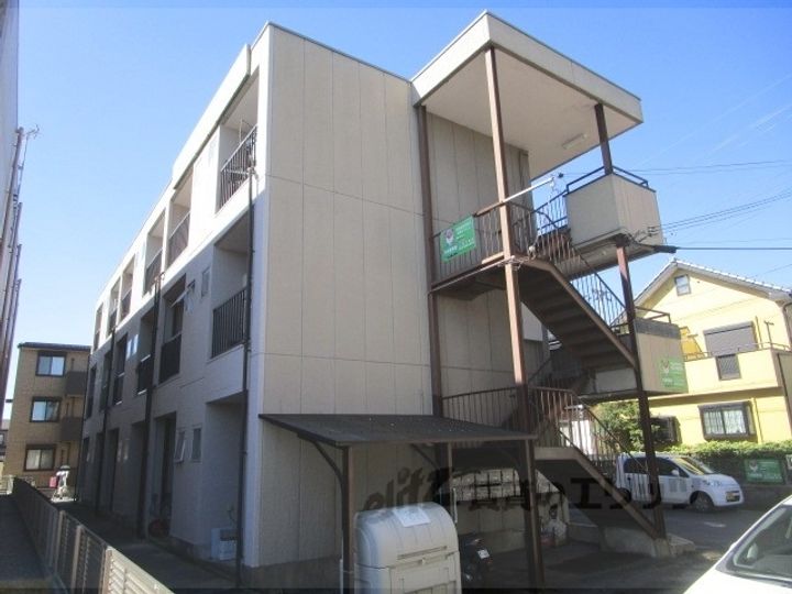 遠藤マンションの外観