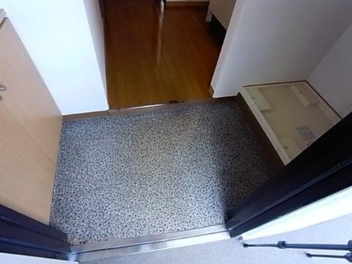 ルミエールSの玄関