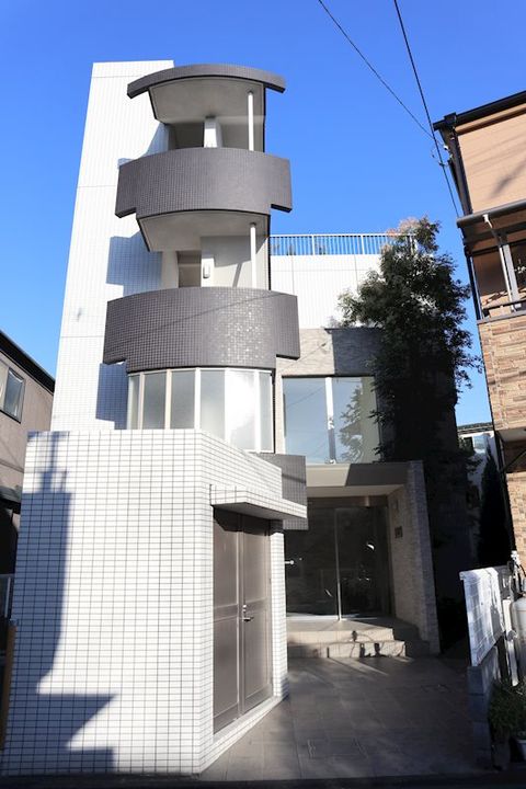 埼玉県川口市大字里(マンション)の賃貸物件の外観