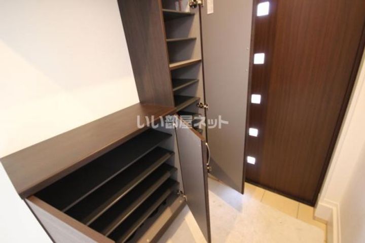 大阪府茨木市太田1(一戸建)の賃貸物件の玄関