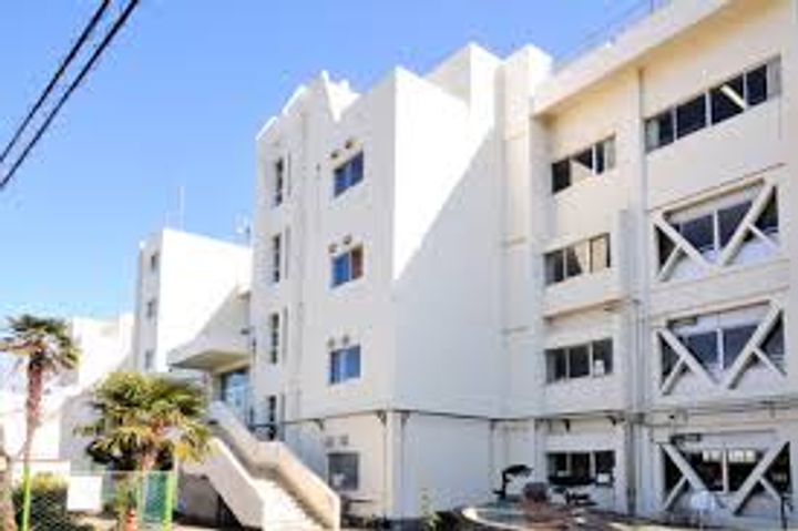 レオパレスWITHの周辺