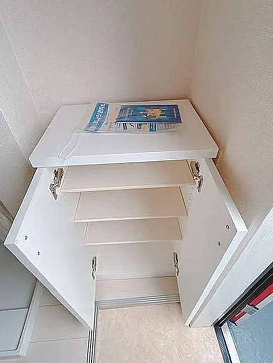 ファーストヒルズYamateの玄関