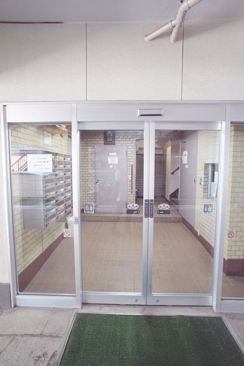 千葉県市川市湊新田1(マンション)の賃貸物件の地図