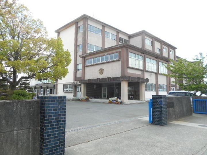 静岡県浜松市中央区積志町(アパート)の賃貸物件の周辺