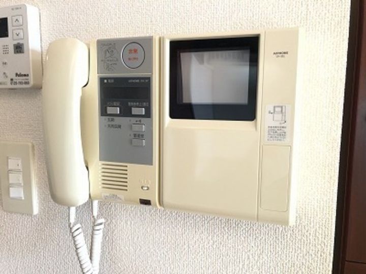 テリオ日出の内装