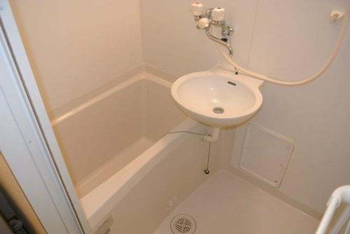 レオパレス桃李成蹊の風呂