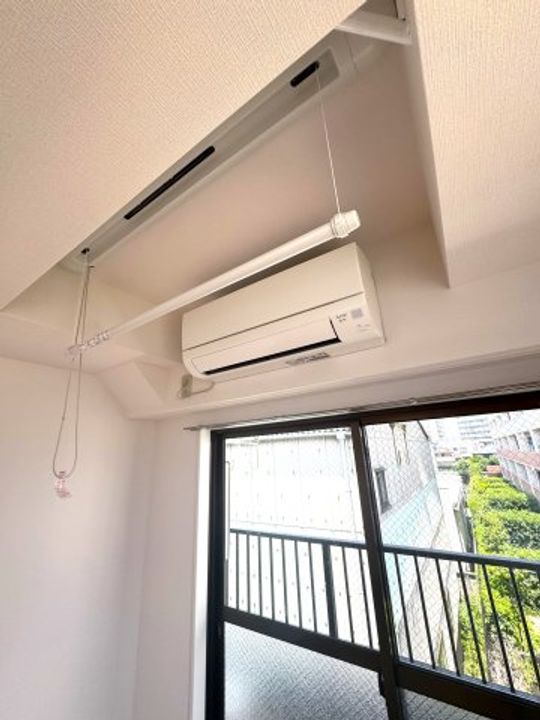 山一青木ステーツの内装