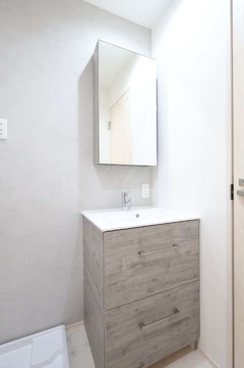 BRAVE BASE三萩野の内装