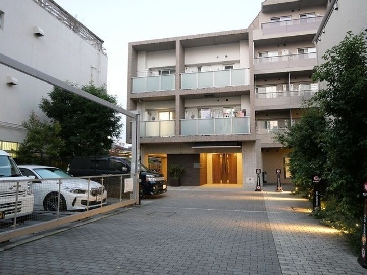 東京都北区滝野川6(マンション)の賃貸物件の外観