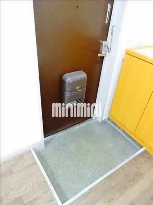 ハイムコウヤの玄関