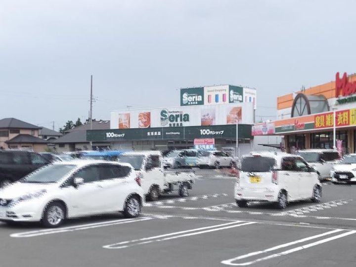 ヒルズガーデン Aの周辺