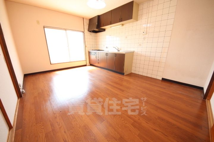 奈良県生駒郡斑鳩町龍田2(アパート)の賃貸物件の居間