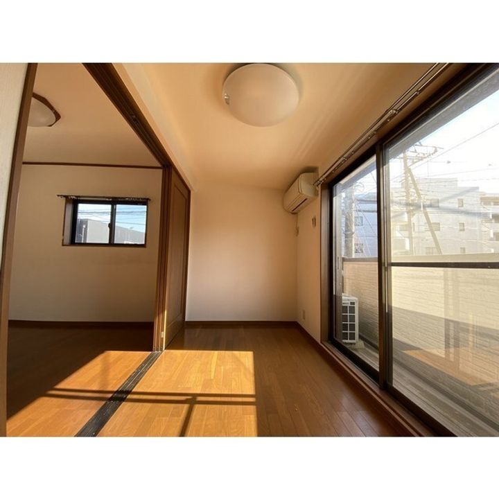 東京都八王子市下柚木(一戸建)の賃貸物件の居間