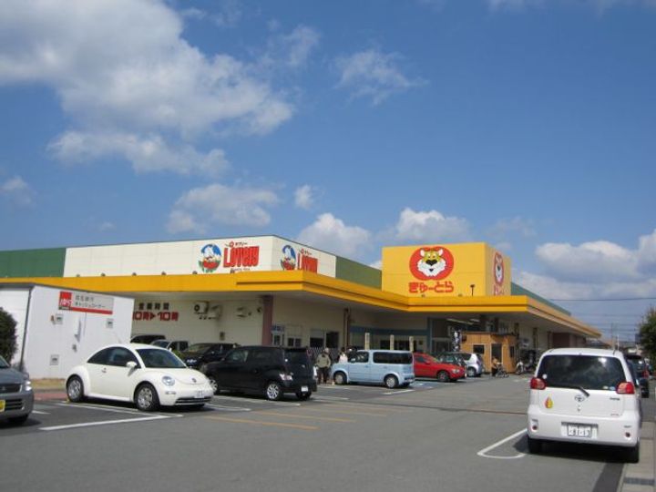 アンジュール川方の周辺