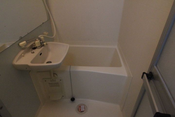 マロングリーンの風呂