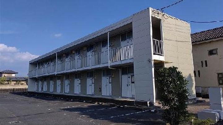 レオパレスアロマ赤坂Iの外観