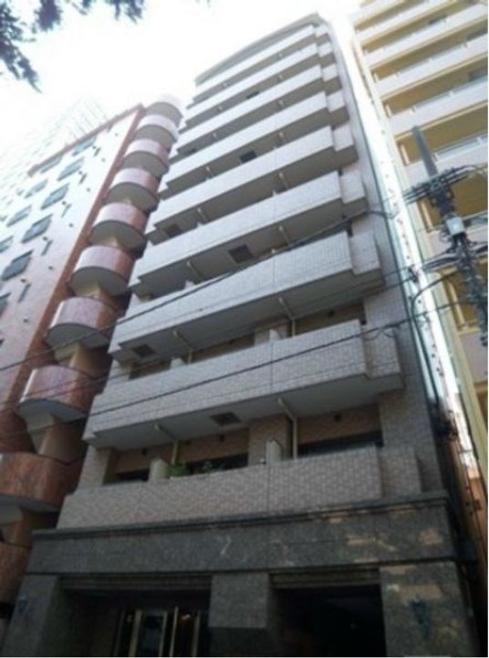 カスタリア新宿御苑IIの外観