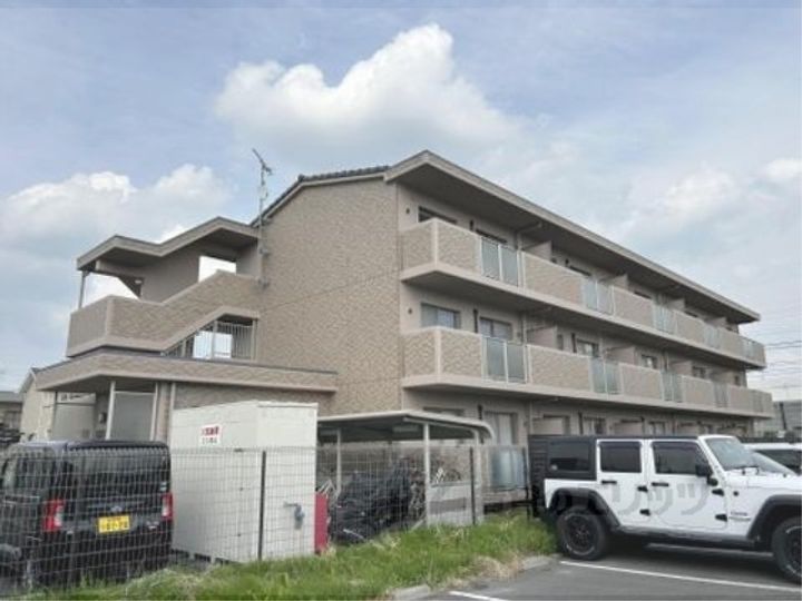 テネレッツアの外観