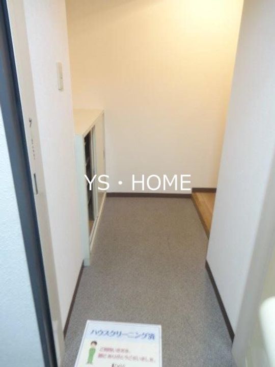 東京都三鷹市下連雀2(マンション)の賃貸物件の玄関