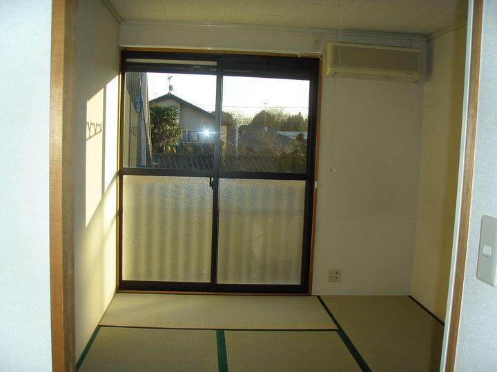 ハイライズ辻の居間