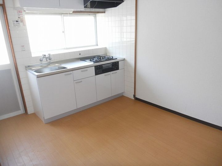 兵庫県高砂市米田町島(一戸建)の賃貸物件の居間