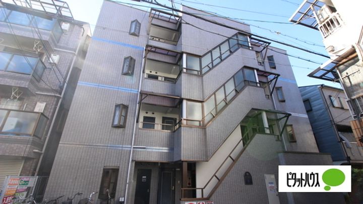 ウイング英の外観