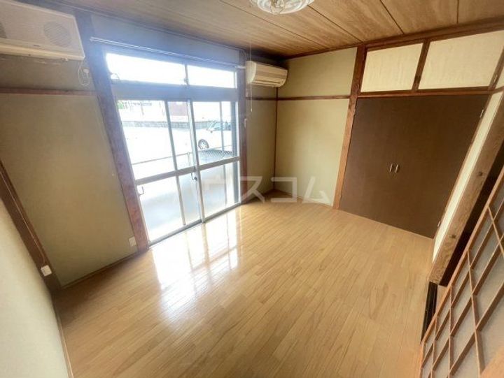 篠崎コーポの居間