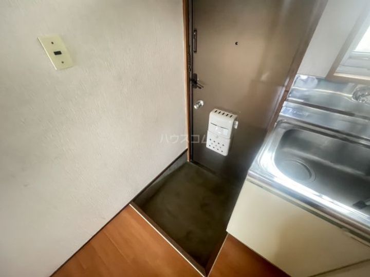 篠崎コーポの玄関