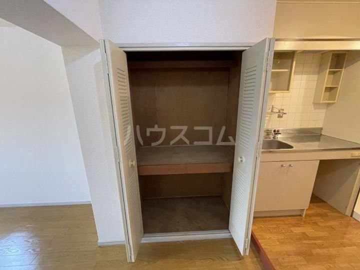 ヴィラトリアンの内装