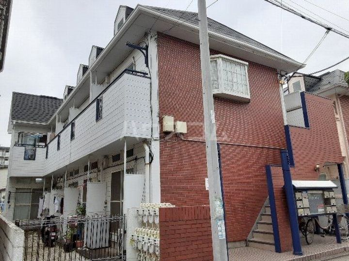 プロハイム金沢文庫の外観