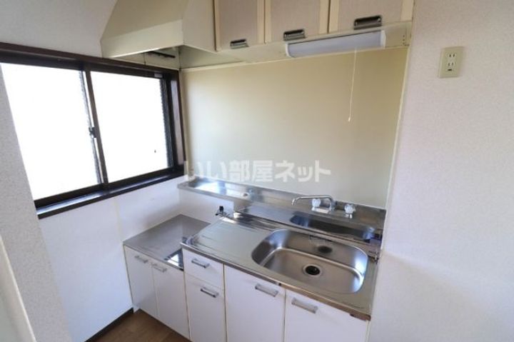 福島県郡山市安積町日出山字南台(アパート)の賃貸物件のキッチン