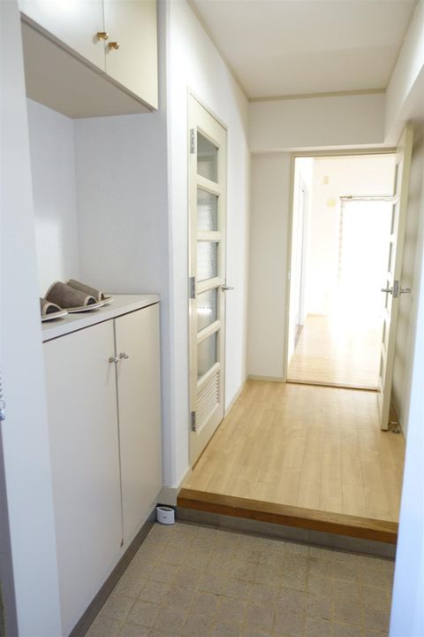 晴海コーポラスの玄関