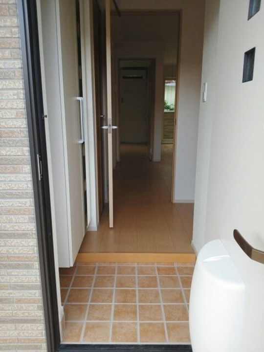 福島県伊達市保原町字前田町(アパート)の賃貸物件の玄関