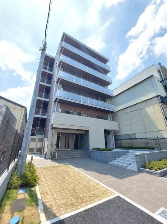 アルファコート浮間2の外観