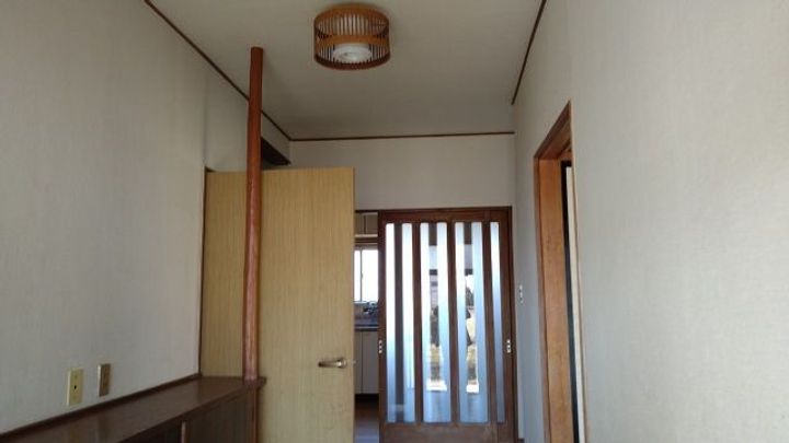 静岡県藤枝市大洲2(一戸建)の賃貸物件の玄関