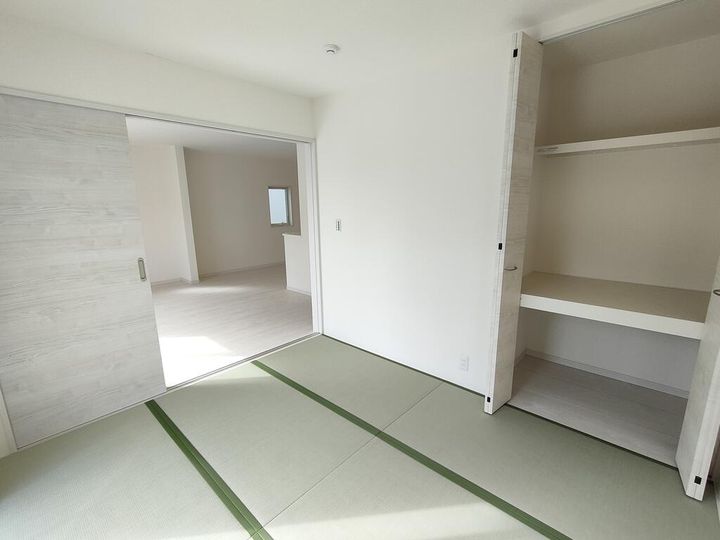 岡山県笠岡市美の浜(一戸建)の賃貸物件の居間