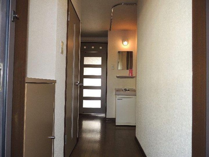 学園台コーポ Iの玄関