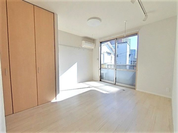 埼玉県さいたま市中央区大字下落合(アパート)の賃貸物件の居間